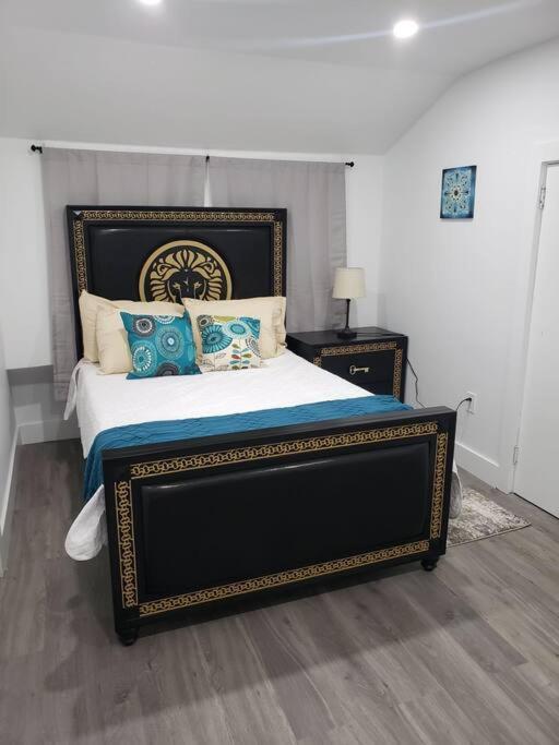 Apartment Sunny View Tacony - Free Private Parking *