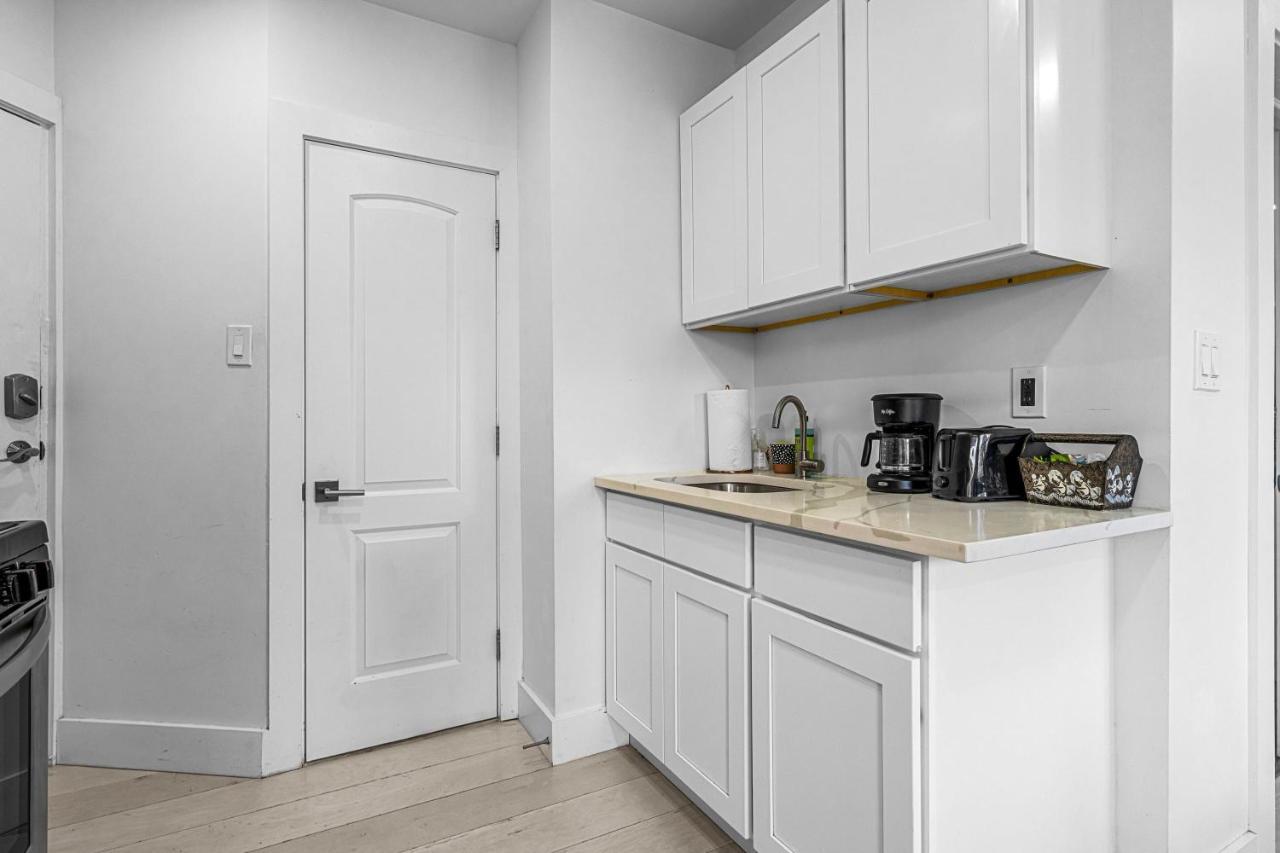 Apartment Sunny View Tacony - Free Private Parking *